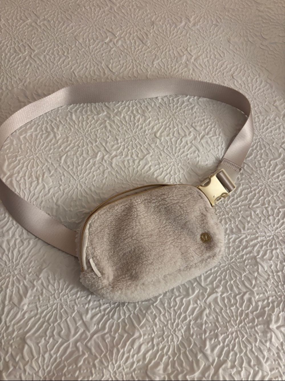 Cozy Cream Sherpa Belt Bag with Gold Hardware